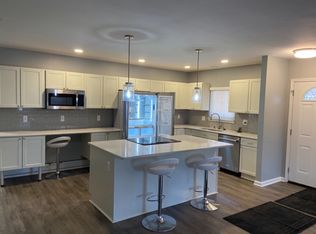 3922 Devon Rd, Royal Oak, MI 48073