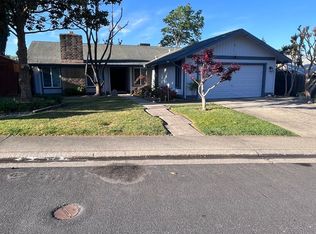 423 Dawnridge Rd, Roseville, CA 95678