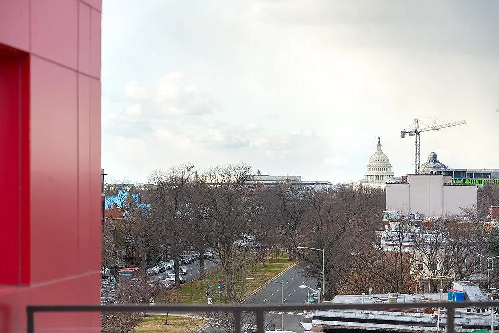 Pennsylvania Ave SE, Washington — Photo 3