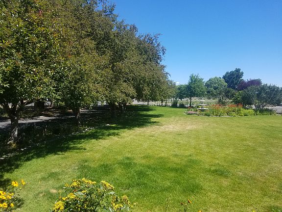 3rd image of 3034 NW Ponderosa Ln