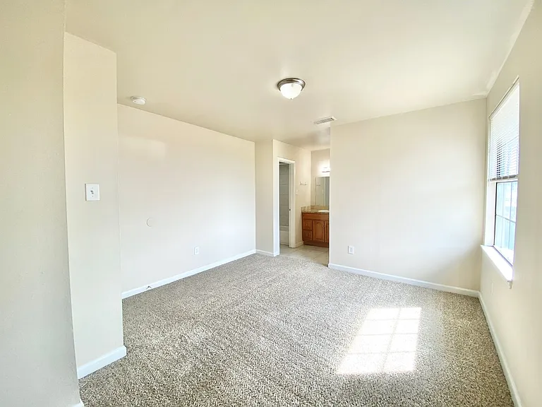 Rothington Road - 8001C AL — Photo 18