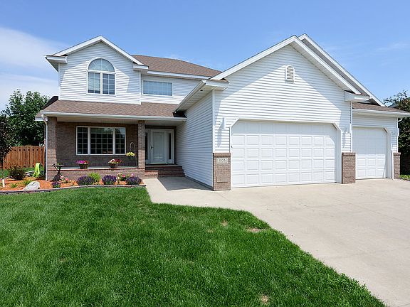 4th image of 1858 Charleswood Estates Dr