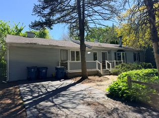 12001 S 72nd Ct, Palos Heights, IL 60463