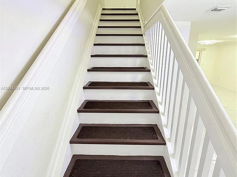 119 SW 6th Ln #119 — Photo 22