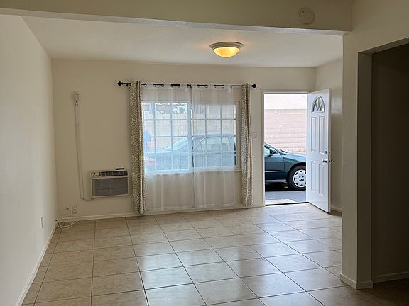 4th image of 8858 Hoffman St