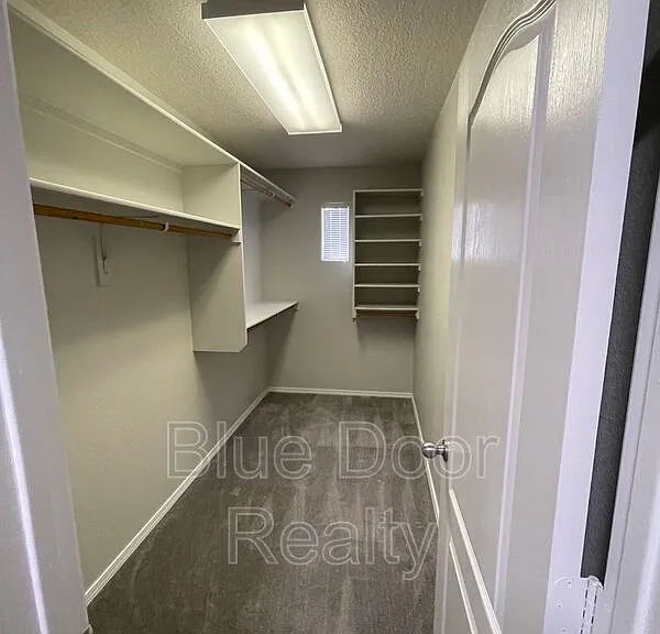 1813 Cortina Loop SE — Photo 17