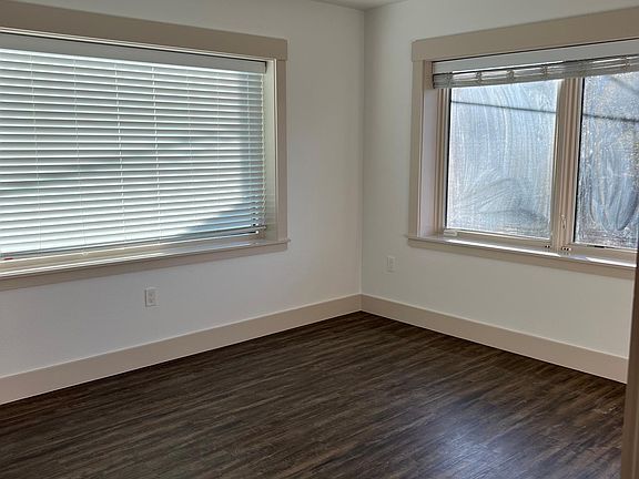 5th image of 13647 Arnold Dr #9