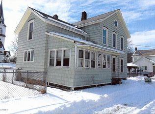 26 Morrison Ave, Granville, NY 12832