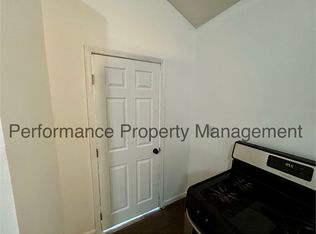 728 Lincoln St #B, Bakersfield, CA 93305