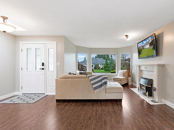 5th image of 23174 124a Ave