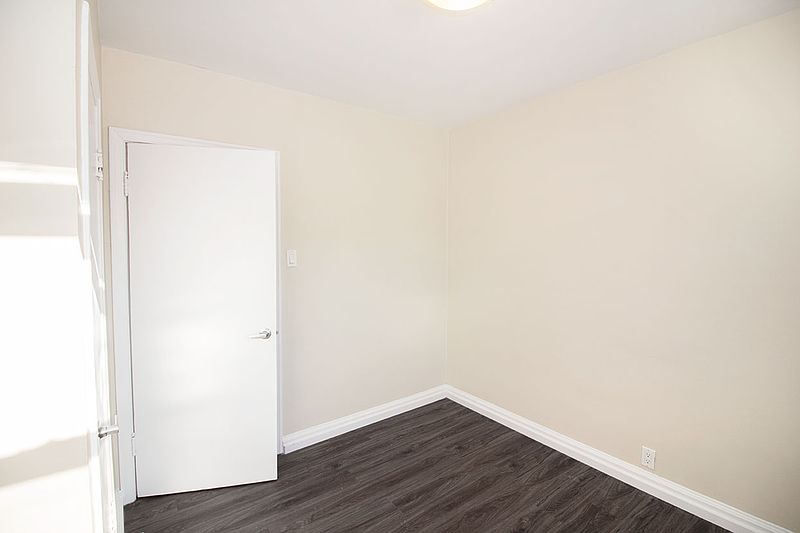 Winnipeg Apartment for rent - 2 Bedrooms — photo 15