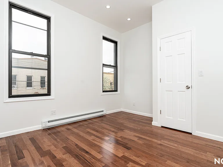 1869 Greene Ave #2 — Photo 21