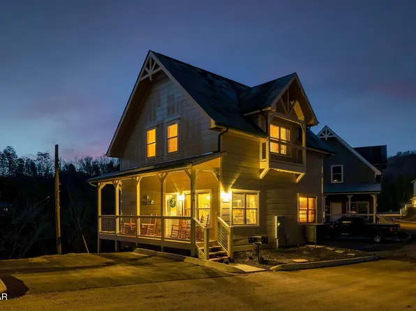 916 Osprey Way, Pigeon Forge, TN 37863