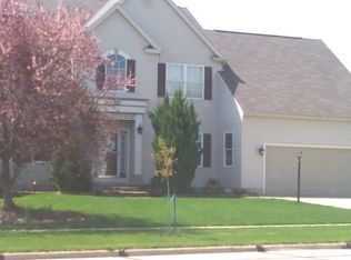 527 Arcadia Rd, Wadsworth, OH 44281