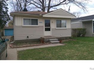 19813 Inkster Rd, Livonia, MI 48152