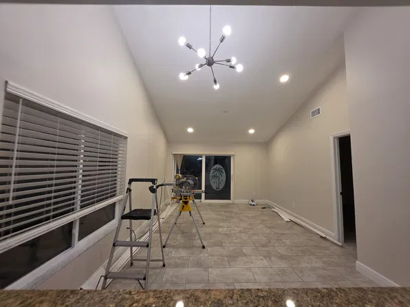 8431 Laurelon Pl, Temple Terrace, FL 33637