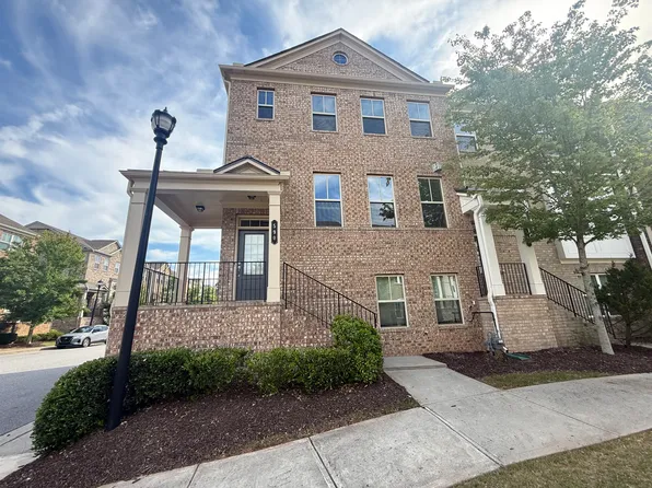 590 Sunset Park Dr, Suwanee, GA 30024