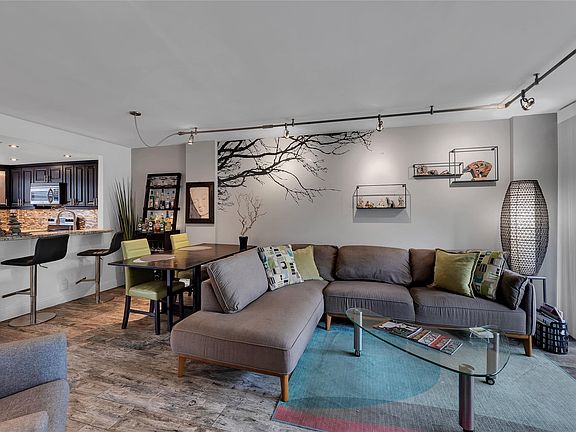 5th image of 117 Royal Park Drive #2F