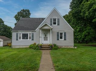7 Ridgewood Rd, Franklin Boro, NJ 07416