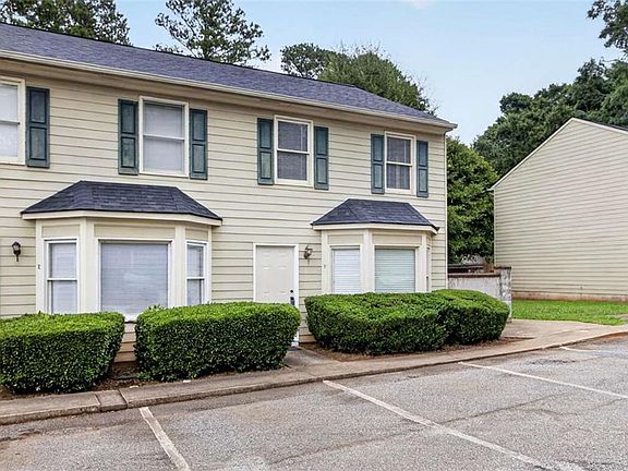 2nd image of 125 Dennis Dr