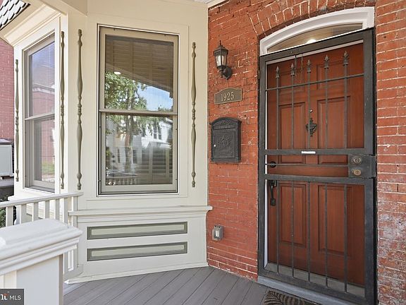 4th image of 1925 6th St NW