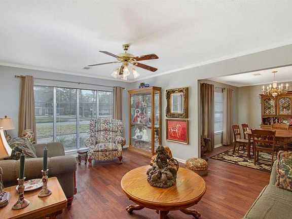 5th image of 5580 Gladys Ave