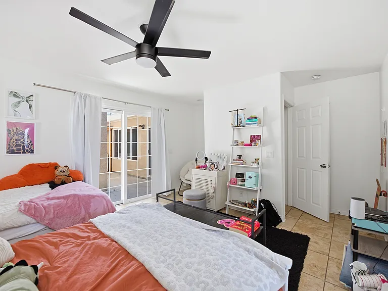 6250 Dorothy Dr — Photo 20