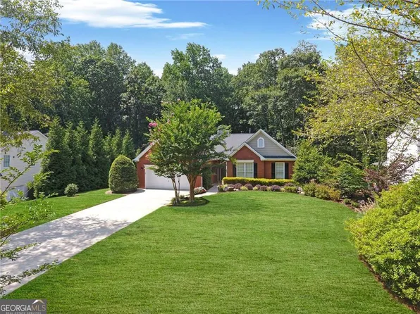 9560 Eagles Landing Dr, Gainesville, GA 30506
