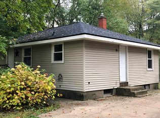 649 Lake St, Holland, MI 49424