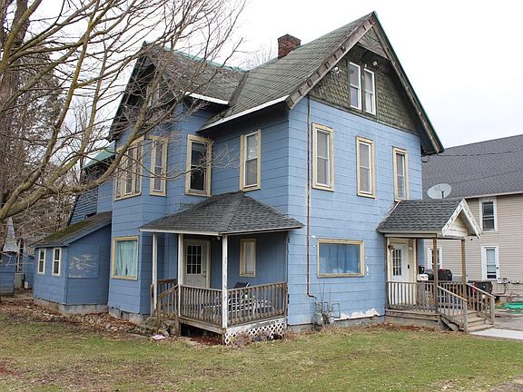 2nd image of 72 Clinton Ave