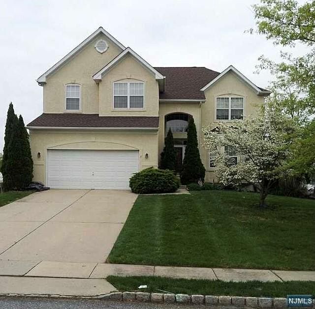 1st image of 7 Haven Ln