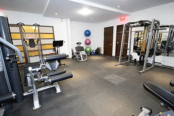 Rented by Corcoran | media 21