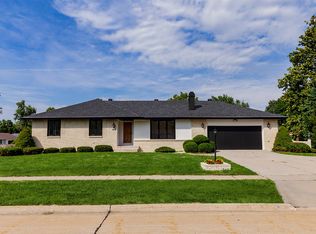 2210 NW 5th St, Ankeny, IA 50023