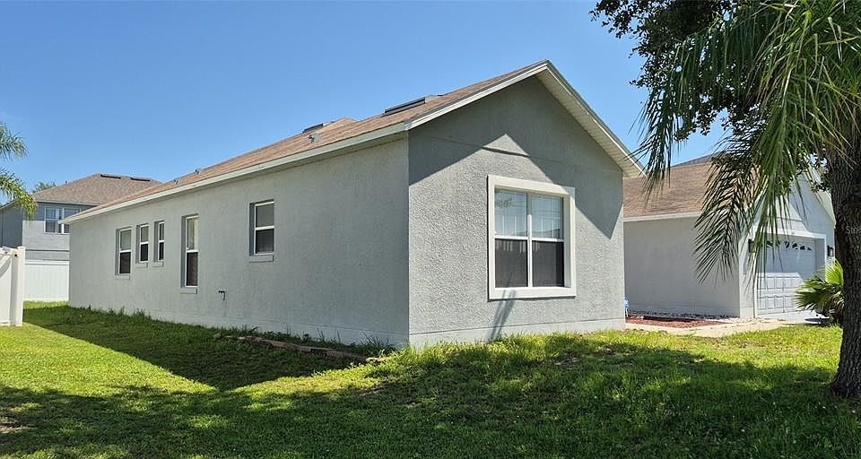 2nd image of 560 Viceroy Ct