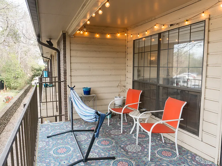 2505 Wedglea Dr — Photo 20