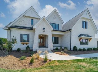 4818 Rockview Ct, Charlotte, NC 28226
