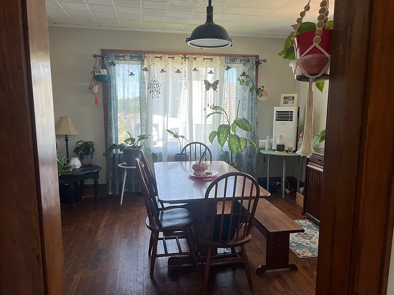 2247 Tremont Ave SW — Photo 22