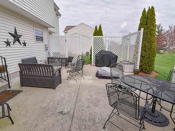 5th image of 88 Belmont Ct