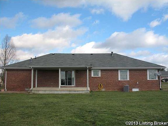 4th image of 1025 Cobblestone Cir