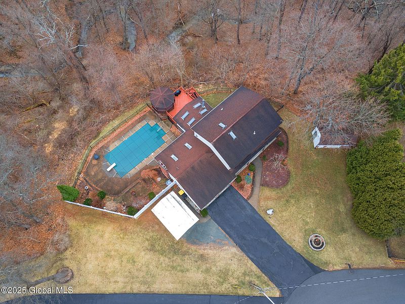 2nd image of 63 Pawling Avenue