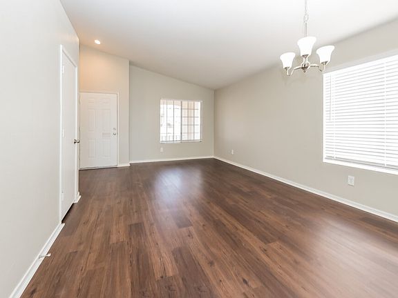 3rd image of 5508 Morningcross St