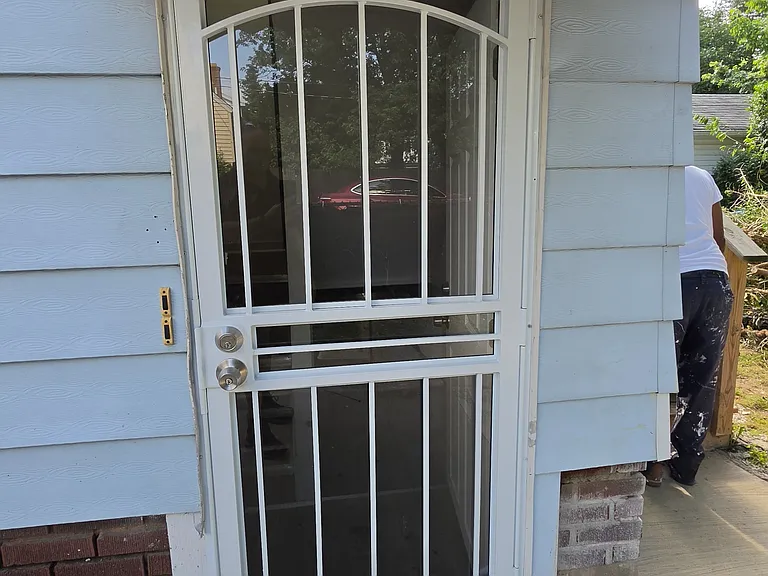 19801 Locherie Ave — Photo 20