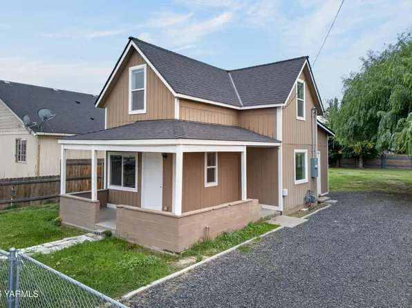 911 Barnes Ct, Sunnyside, WA 98944