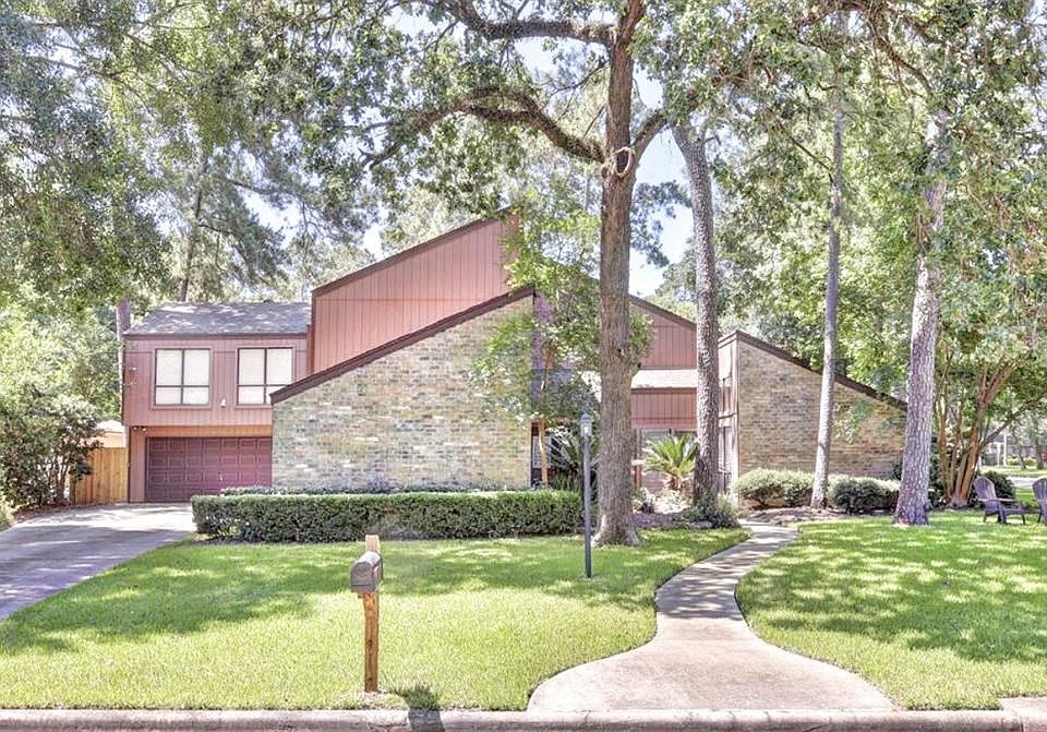 1st image of 2002 Seven Oaks Dr