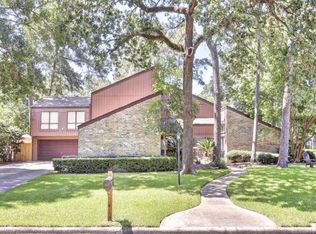 2002 Seven Oaks Dr, Humble, TX 77339