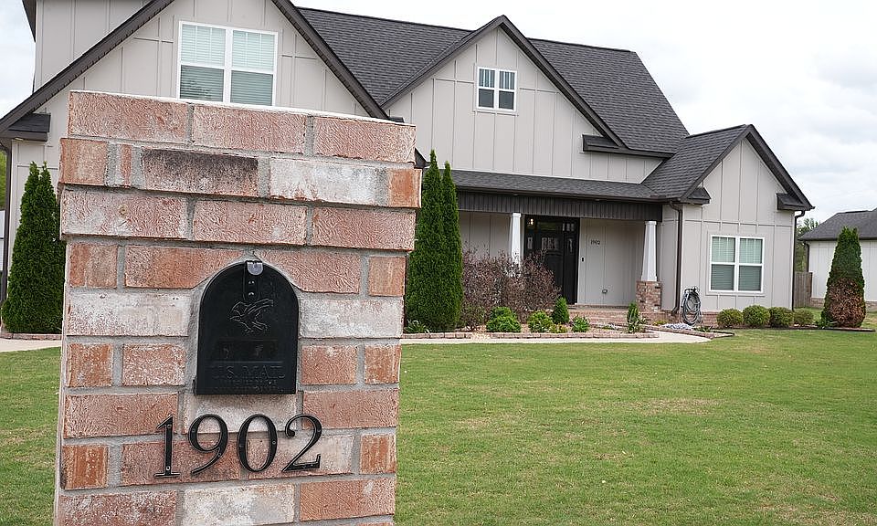 1st image of 1902 Peach Orchard Rd NW