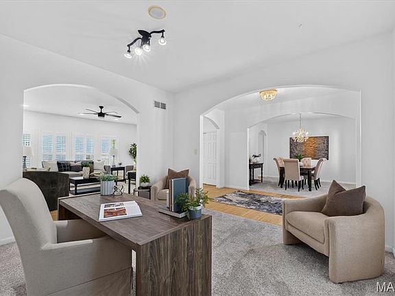 5th image of 902 Stablefield Ct