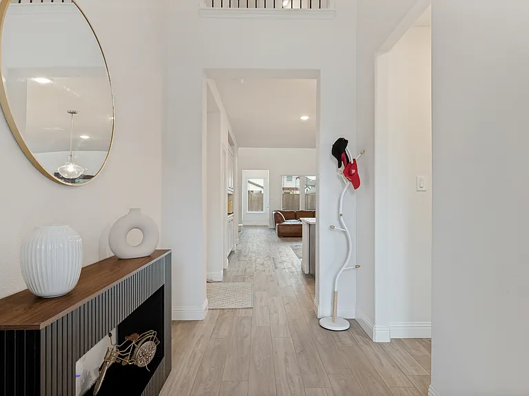 3508 Sunflower St — Photo 2
