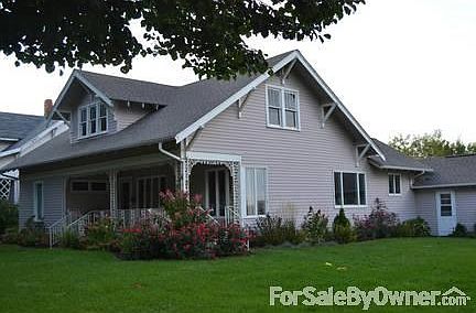 411 SE Jackson