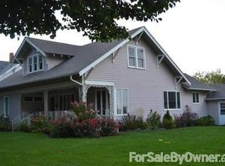 411 SE Jackson St, Greenfield, IA 50849